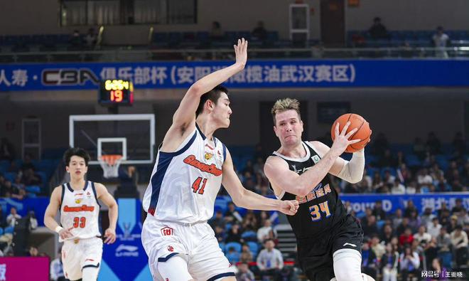 爱游戏官网地址-CBA季后赛清晨再迎强敌，奥兰多魔术造点机会，主帅态度：压力陡增，球探报告显示潜力(cba季后赛几个名额)